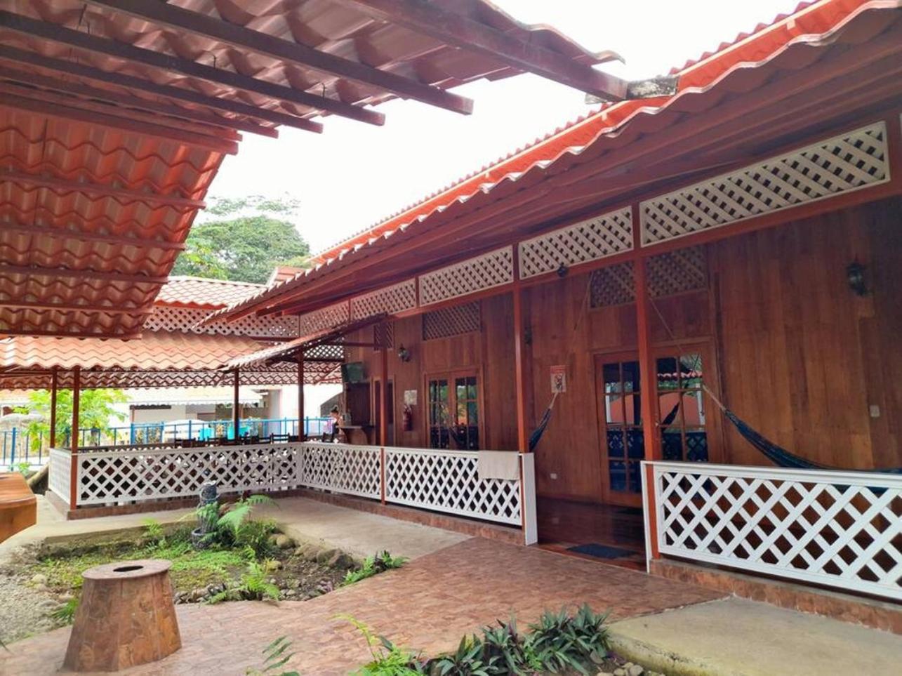 Poolside Beach House At Pangea Lodge Manzanillo  Exterior foto