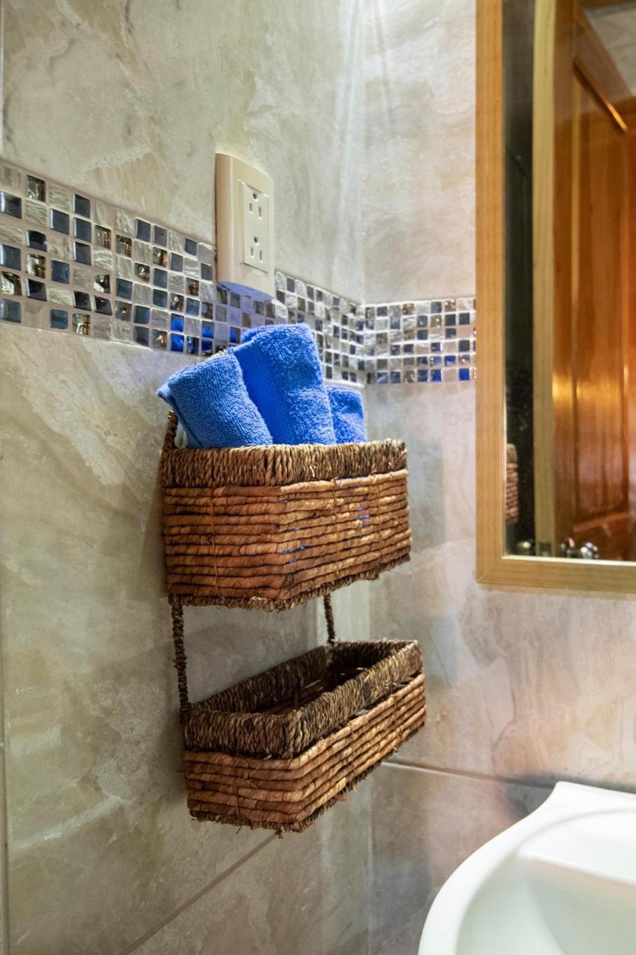 Poolside Beach House At Pangea Lodge Manzanillo  Exterior foto